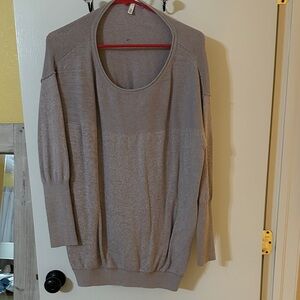 Women's lilac Sweater